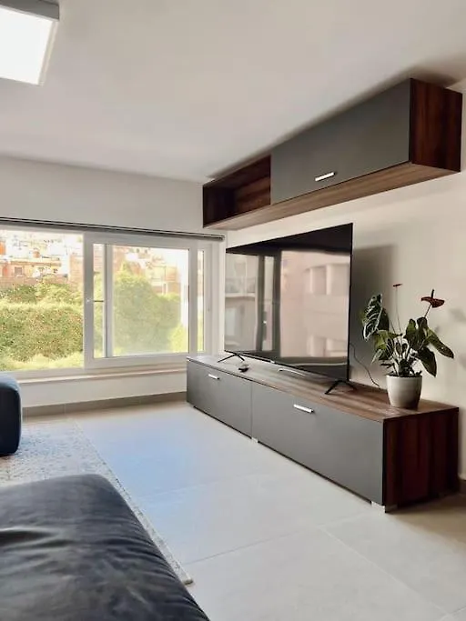 New 5 Bedroom Central Apartment Msida